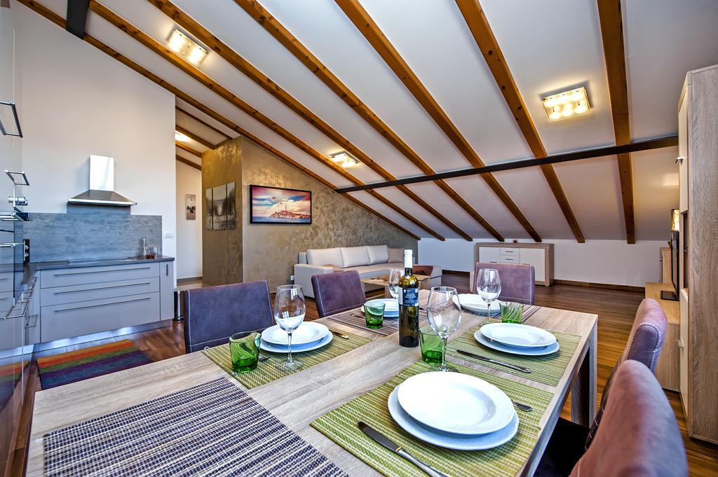 Apartment The Loft Rovinj Bagian luar foto